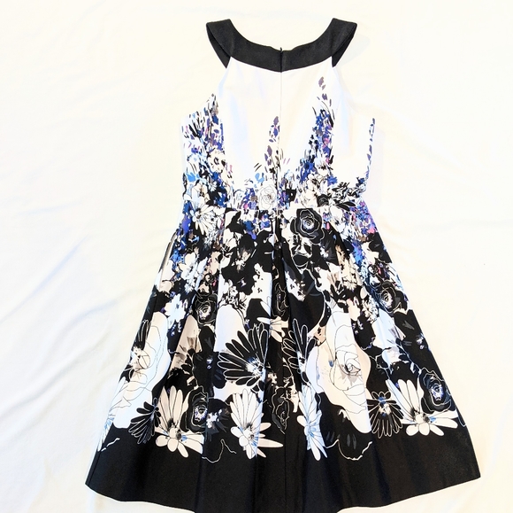 A-line summer dress - Picture 2 of 3